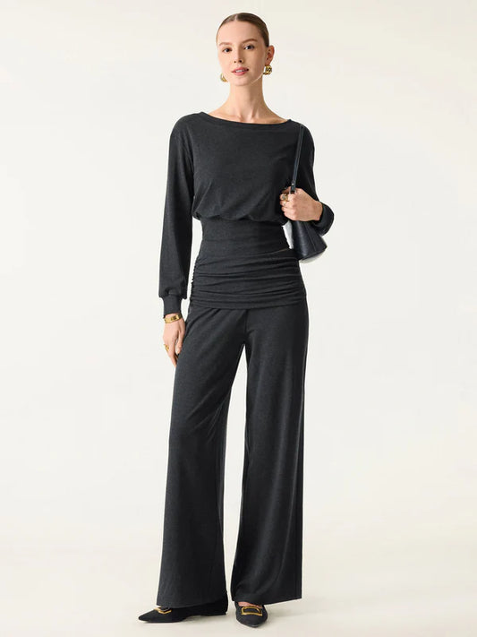 Kayık Yaka Bel Detaylı Brami Üst