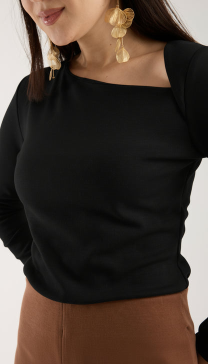 Asimetrik Yaka Brami Üst