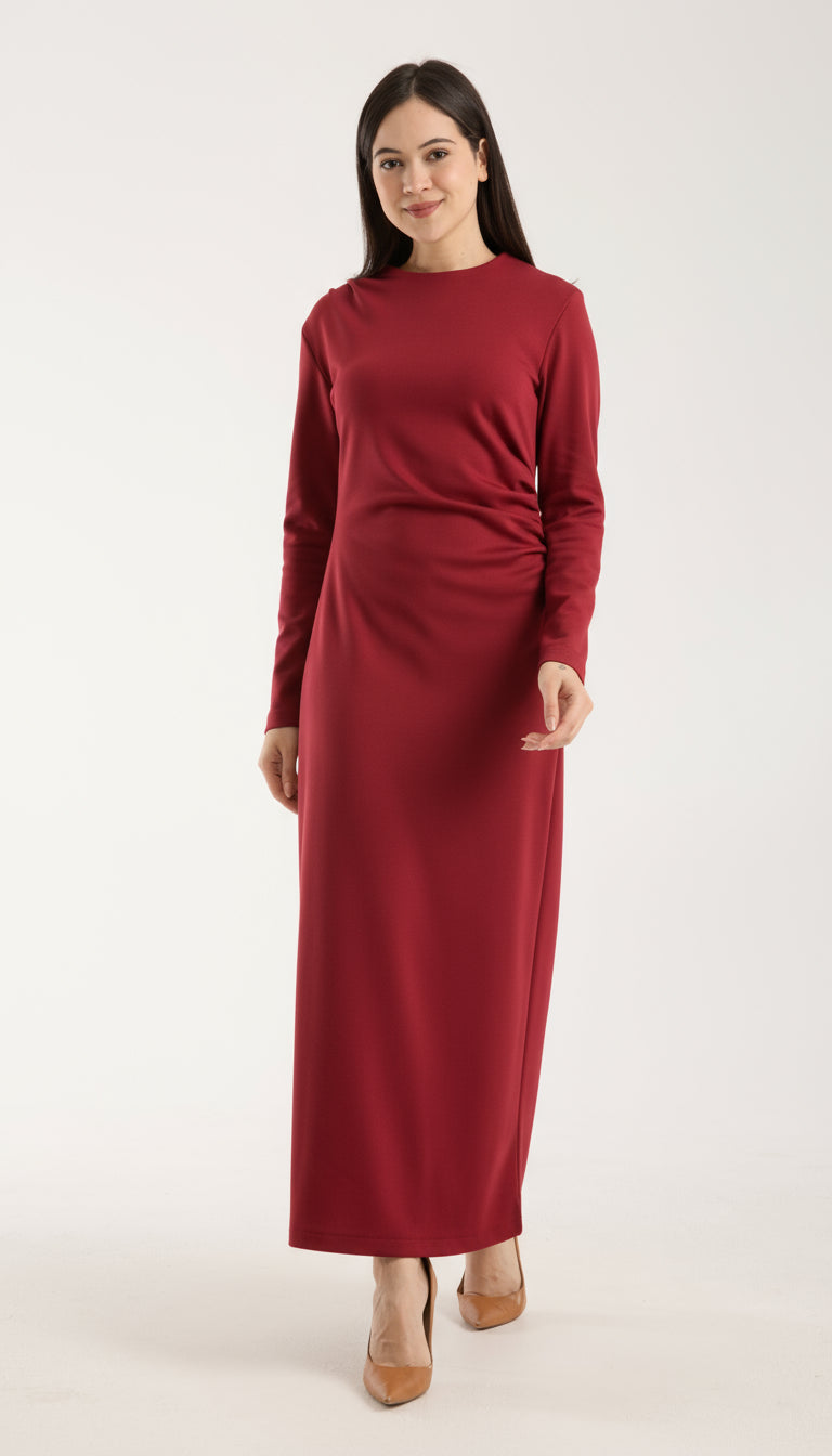 Yan Büzgülü Geniş Omuzlu Midi Elbise