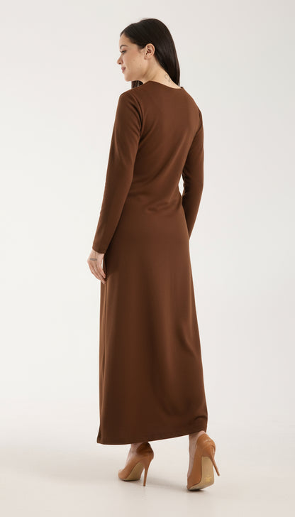 Yan Büzgülü Geniş Omuzlu Midi Elbise