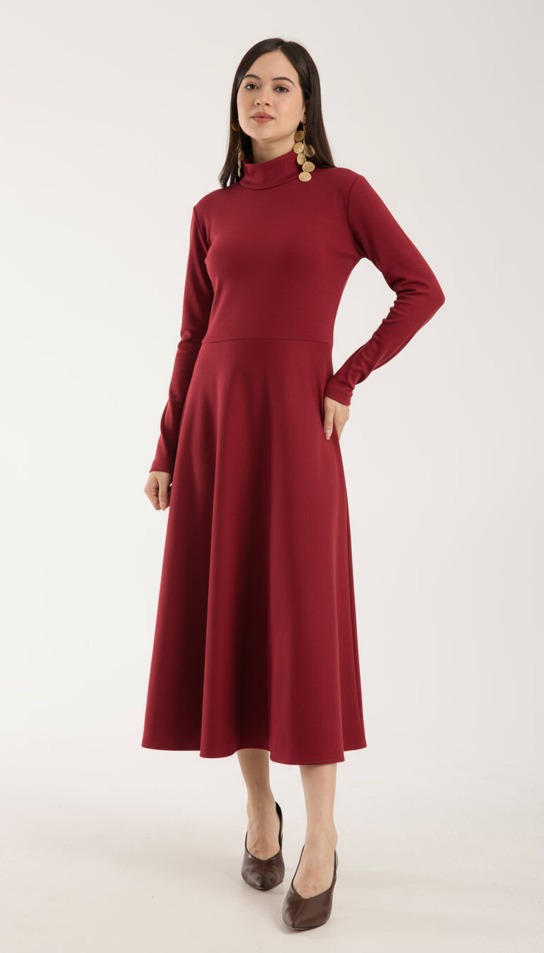 Heat-Tech Yüksek Yaka Midi Elbise