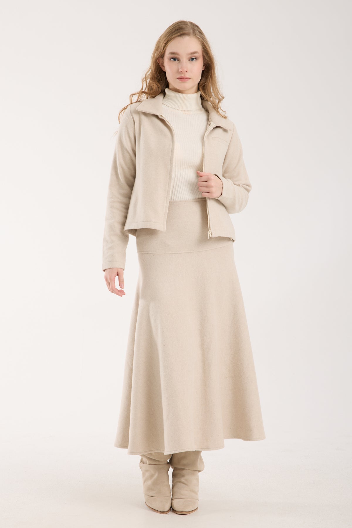 3 Parça Set Katlanabilir Balıkçı Yaka Üst & Kısa Ceket & Kloş Uzun Etek