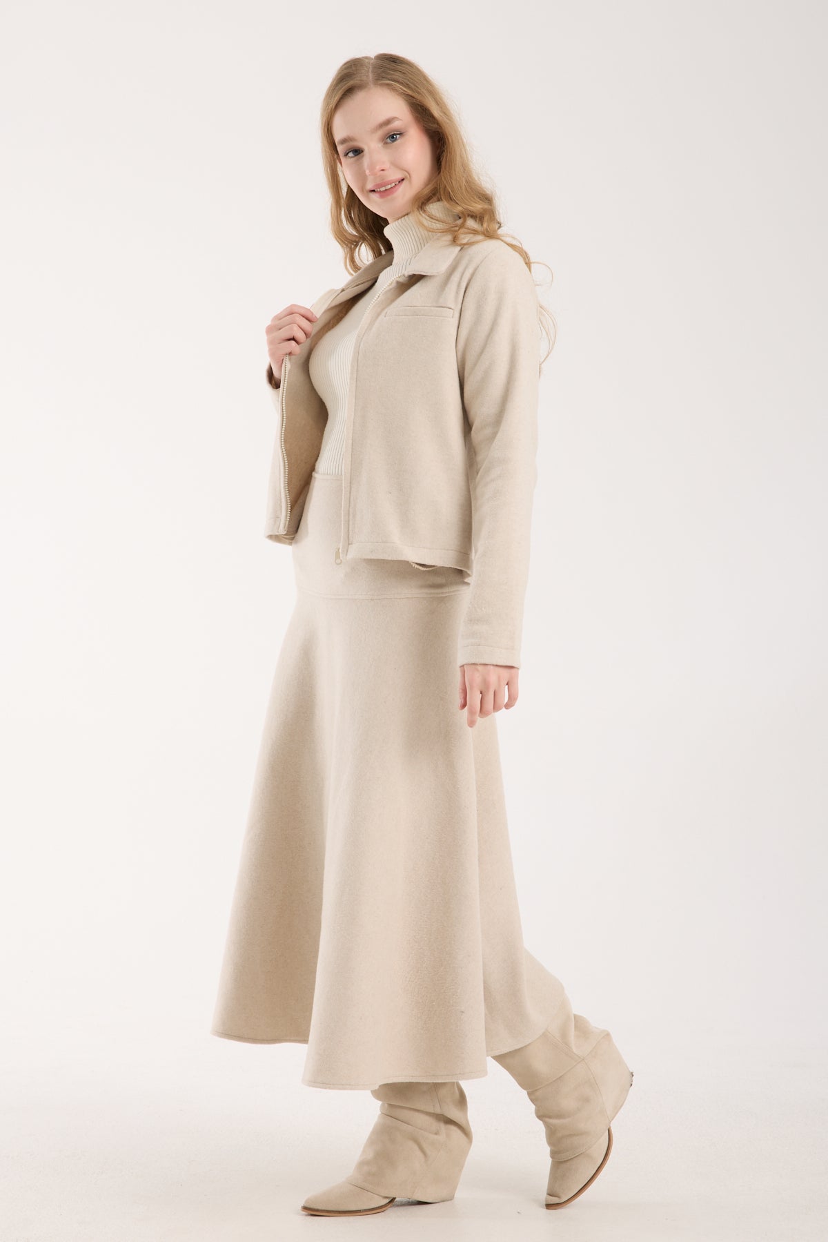 2 Parça Set Tam Fermuarlı Kısa Ceket ve Kloş Uzun Etek