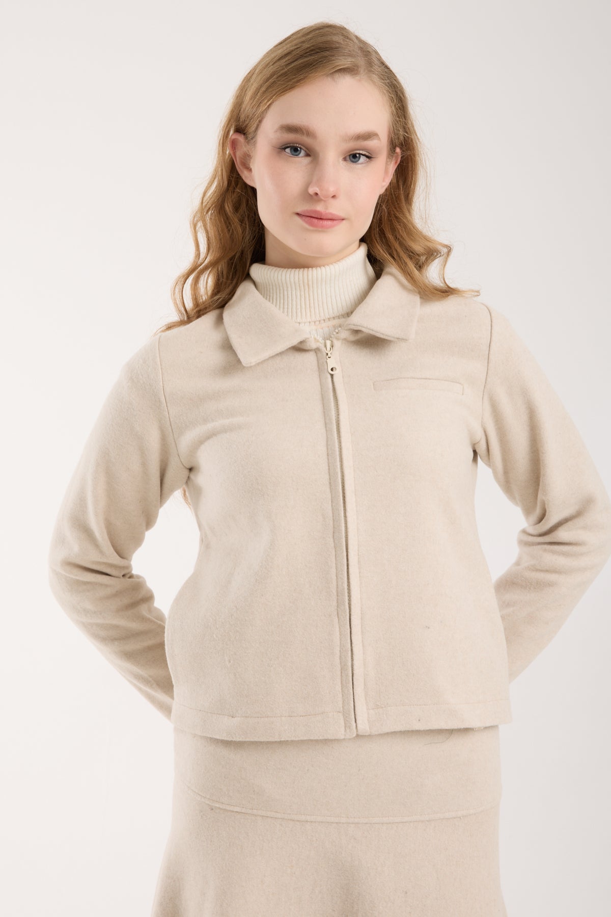 3 Parça Set Katlanabilir Balıkçı Yaka Üst & Kısa Ceket & Kloş Uzun Etek