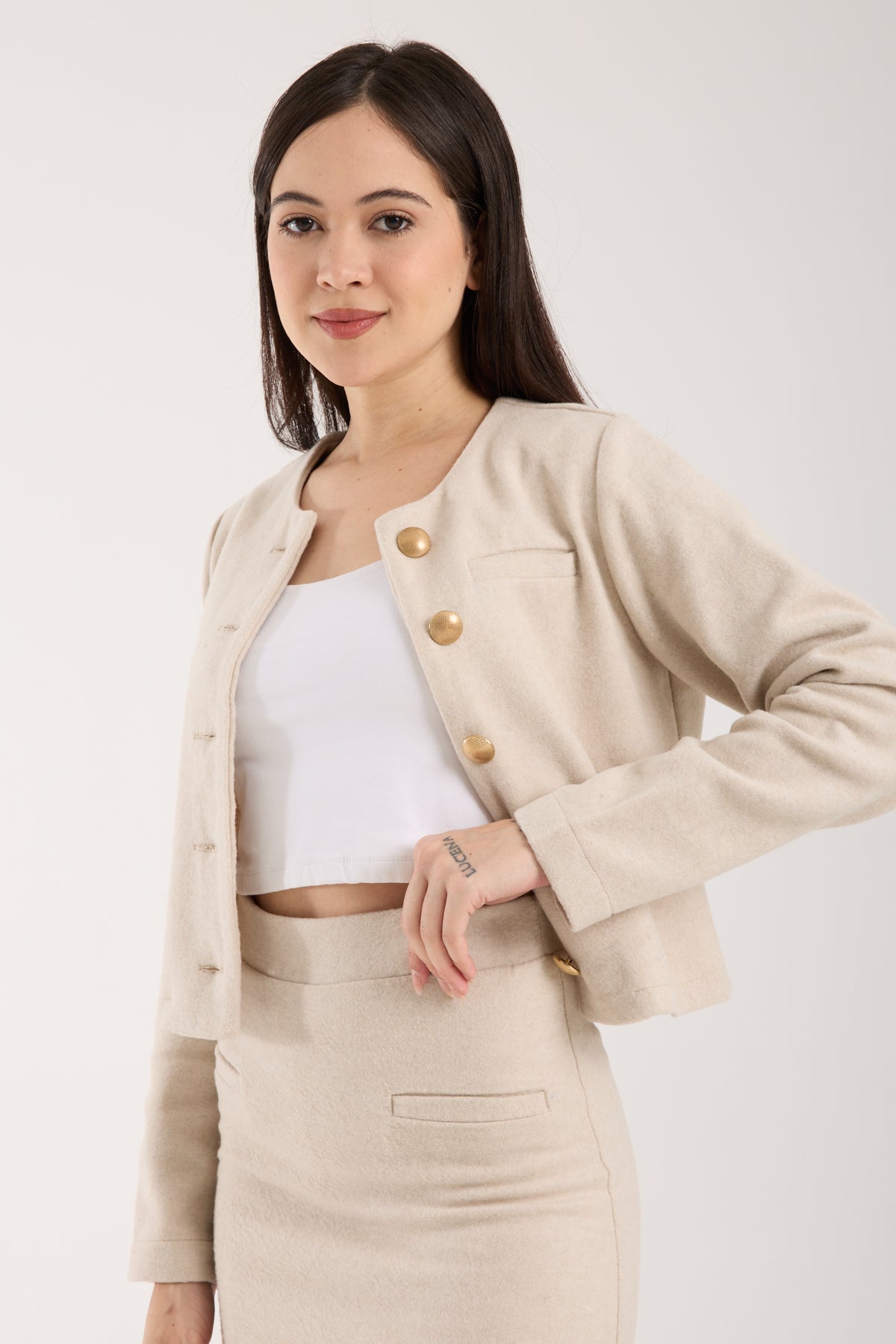 2 Parça Set Düğmeli Plaketli Kısa Ceket & Kloş Etek Uçlu Mini Etek