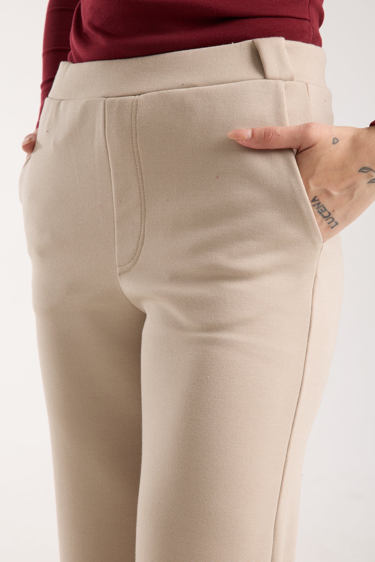 Esnek Orta Bel Düz Paça Pantolon