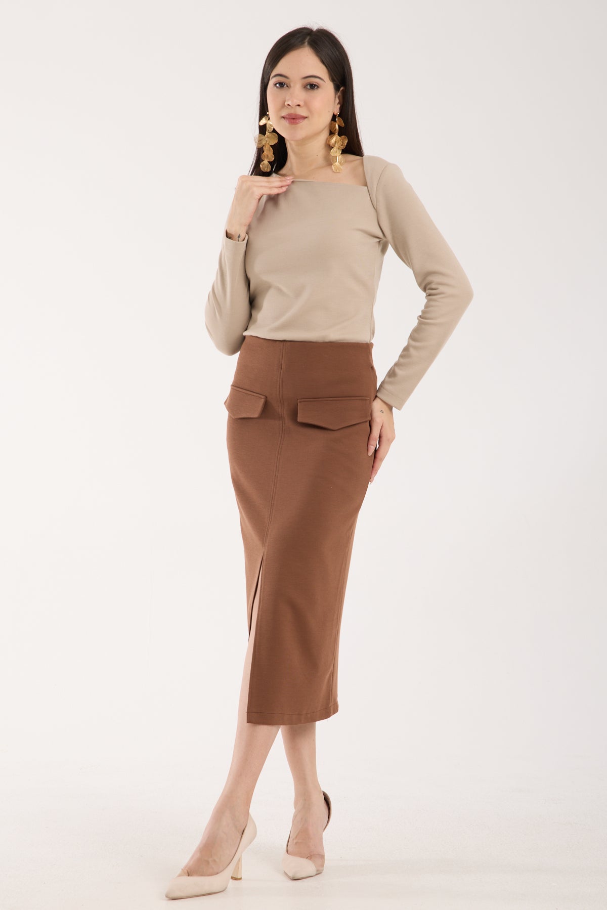 Asimetrik Yaka Brami Üst