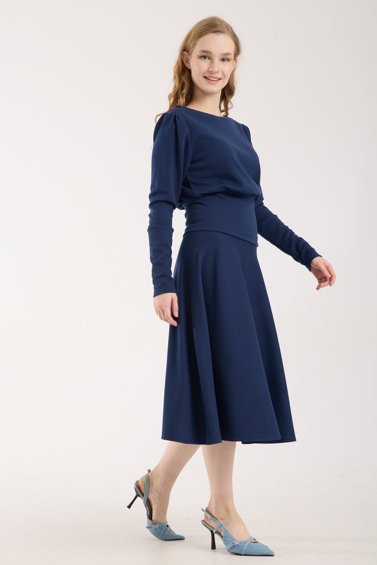 Puf Kollu Kayık Yaka Brami Üst