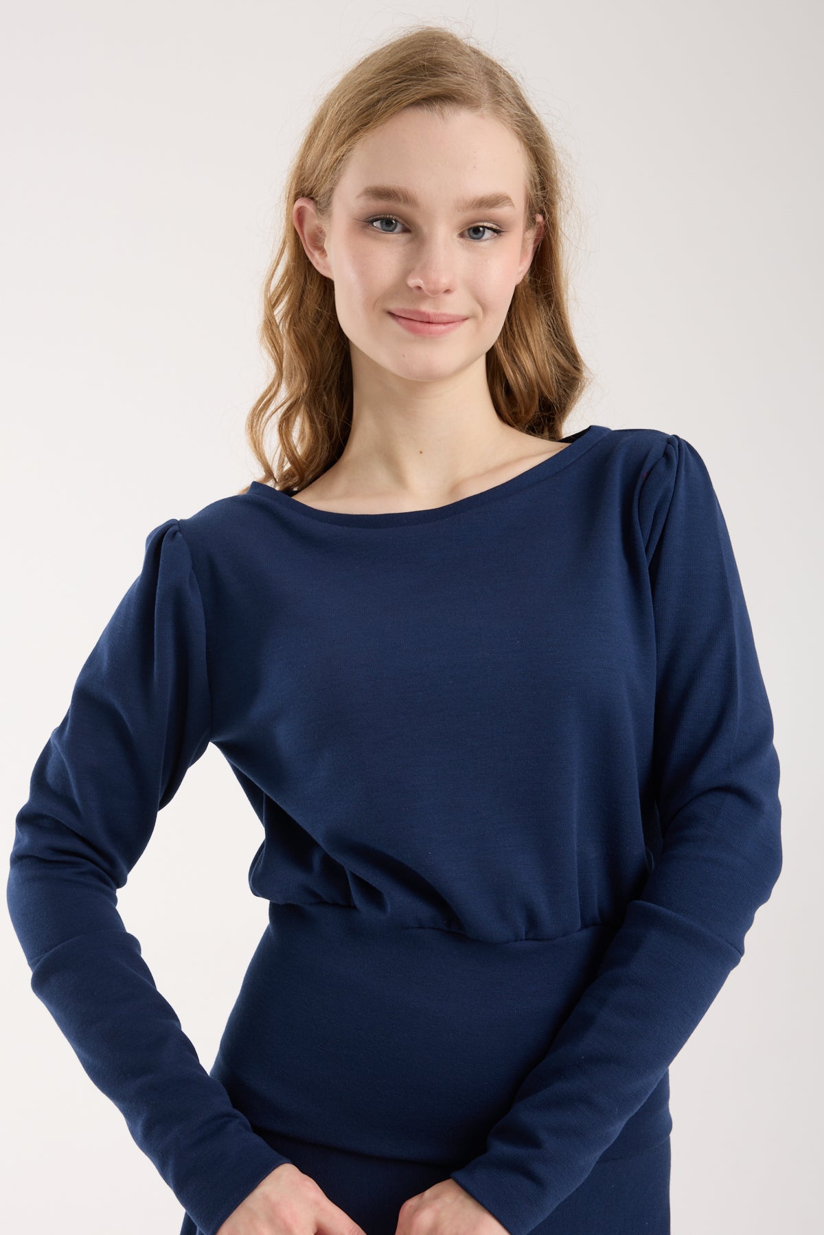 Puf Kollu Kayık Yaka Brami Üst