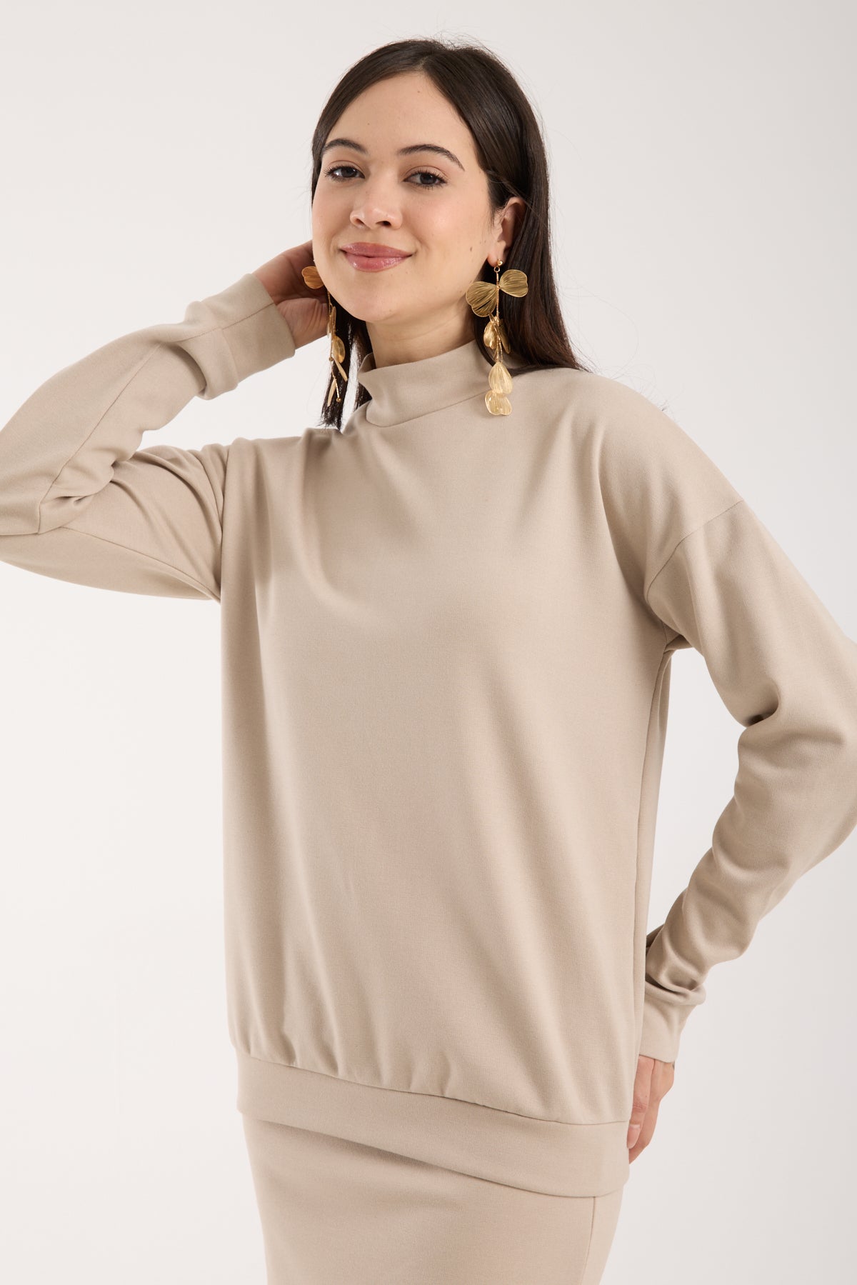 Yüksek Yaka Düşük Kollu Sweet