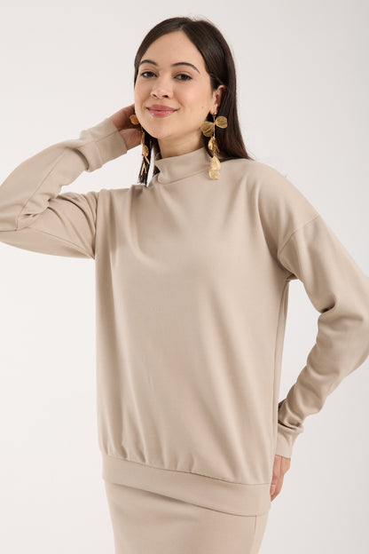 Yüksek Yaka Düşük Kollu Sweet