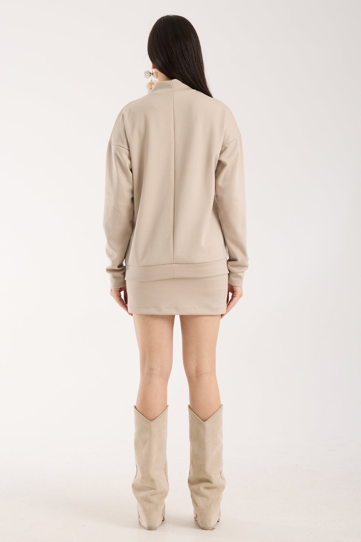 Yüksek Yaka Düşük Kollu Sweet & Mini Etek