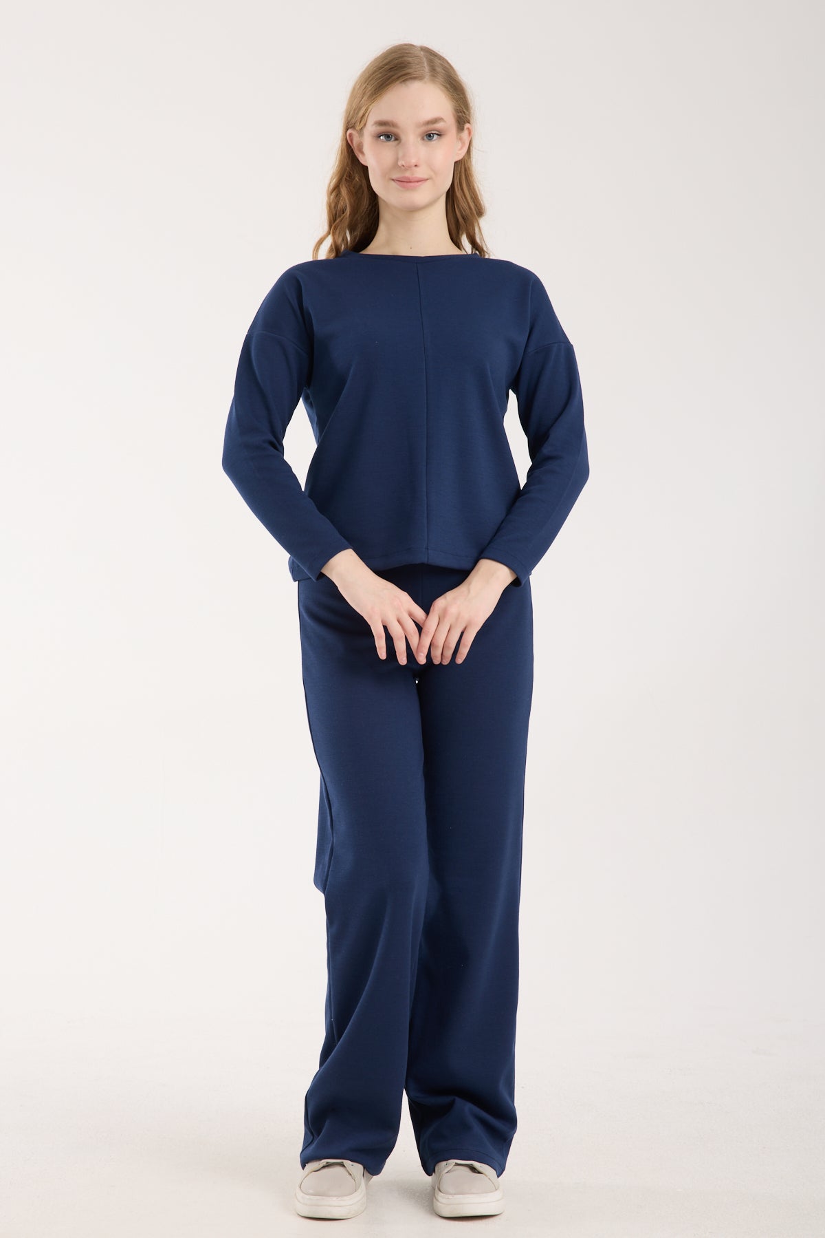 Düşük Kol Orta Dikiş Detaylı Brami Üst