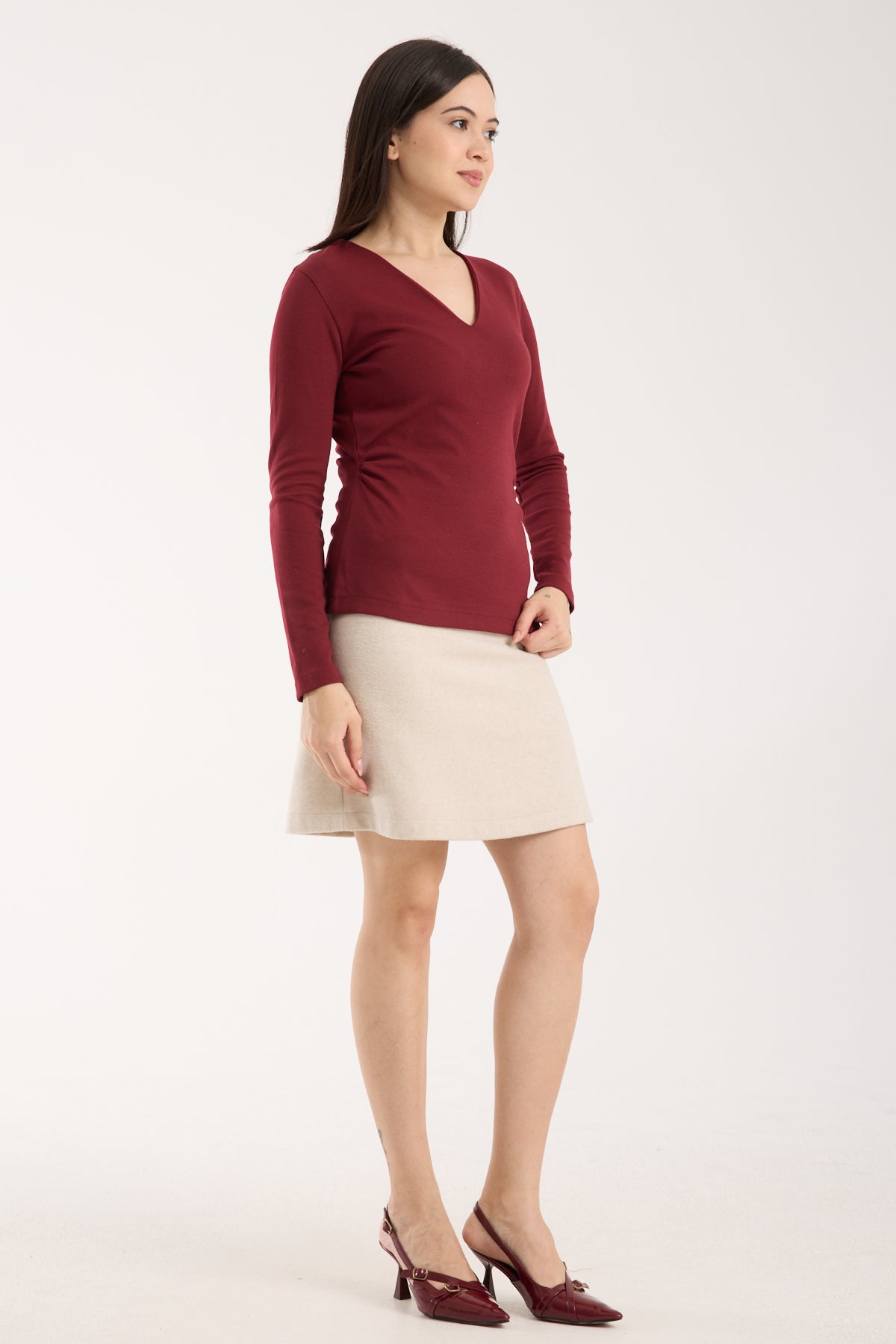 V Yaka Yandan Büzgülü Brami Üst