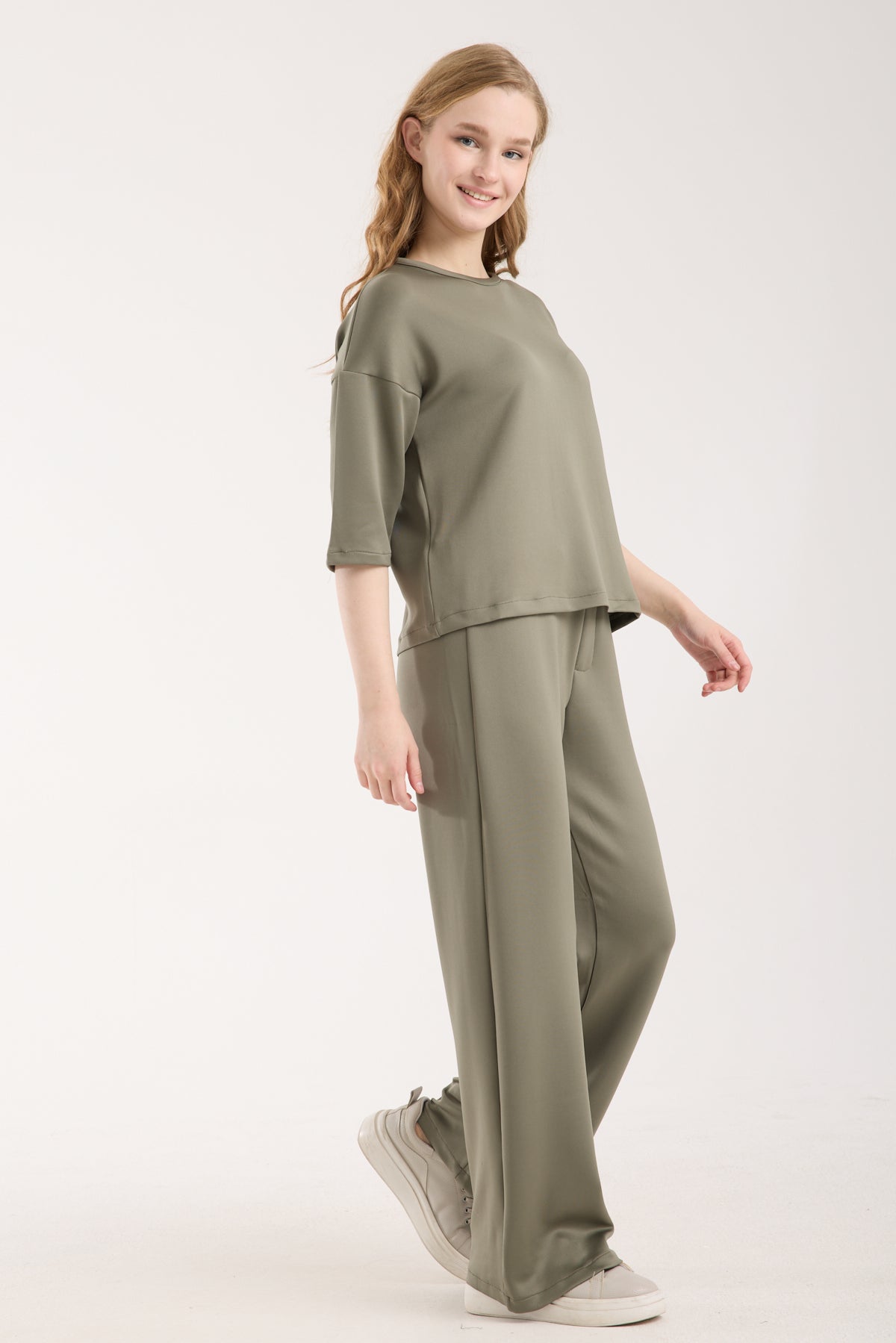 2 Parça Set Üç Çeyrek Kollu Üst & Rahat Modal Pantolon